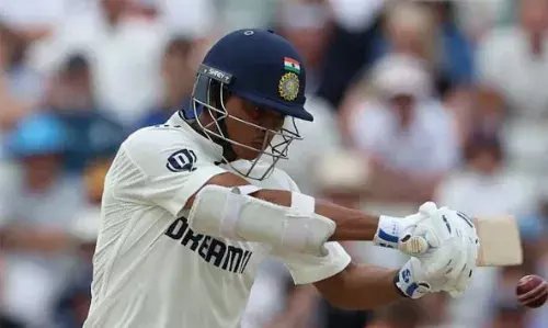 เดเตเดธเตเดฑเตเดฑเต เดเตเดฐเดฟเดเตเดเดฑเตเดฑเดฟเดฒเตโ เดธเดเตเดเดฟเดจเตโ เดเตเดฃเตเดเตเดฒเตโเดเตเดเดฐเตโ, เดธเตเดจเดฟเดฒเตโ เดเดตเดพเดธเตโเดเดฐเตโ เดเดจเตเดจเดฟเดตเดฐเต เดฎเดฑเดฟเดเดเดจเตเดจเต 2,000 เดฑเดฃเตโเดธเต เดจเตเดเตเดเด; เดฑเตเดเตเดเตเดฐเตโเดกเต เดธเตเดตเดจเตเดคเดฎเดพเดเตเดเดฟ เดฏเดถเดธเตเดตเดฟ เดเดฏเต เดธเตเดตเดพเดณเตโ เดเตเดธเตเดฑเตเดฑเต เดเตเดฐเดฟเดเตเดเดฑเตเดฑเดฟเดฒเตโ เดธเดเตเดเดฟเดจเตโ เดเตเดฃเตเดเตเดฒเตโเดเตเดเดฐเตโ, เดธเตเดจเดฟเดฒเตโ เดเดตเดพเดธเตโเดเดฐเตโ เดเดจเตเดจเดฟเดตเดฐเต เดฎเดฑเดฟเดเดเดจเตเดจเต 2,000 เดฑเดฃเตโเดธเต เดจเตเดเตเดเด; เดฑเตเดเตเดเตเดฐเตโเดกเต เดธเตเดตเดจเตเดคเดฎเดพเดเตเดเดฟ เดฏเดถเดธเตเดตเดฟ เดเดฏเต เดธเตเดตเดพเดณเตโ