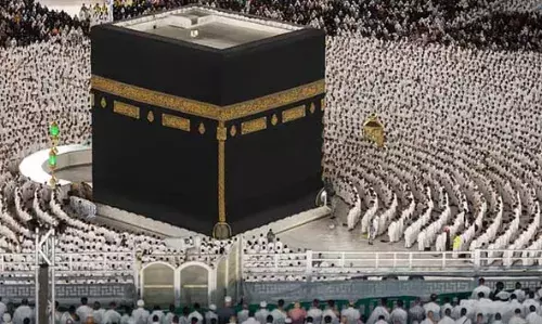 തീര്ഥാടകര്ക്ക് താമസസൗകര്യം ഒരുക്കുന്നതില് വീഴ്ച വരുത്തി; 4 ഉംറ സര്വീസ് കമ്പനികള്ക്ക് സസ്പെന്ഷന് തീര്ഥാടകര്ക്ക് താമസസൗകര്യം ഒരുക്കുന്നതില് വീഴ്ച വരുത്തി; 4 ഉംറ സര്വീസ് കമ്പനികള്ക്ക് സസ്പെന്ഷന്