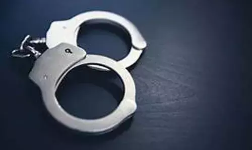 14 കാരനെ ബൈക്കില് കൂട്ടിക്കൊണ്ടുപോയി പീഡിപ്പിച്ച കേസില് പ്രതി അറസ്റ്റില് 14 കാരനെ ബൈക്കില് കൂട്ടിക്കൊണ്ടുപോയി പീഡിപ്പിച്ച കേസില് പ്രതി അറസ്റ്റില്