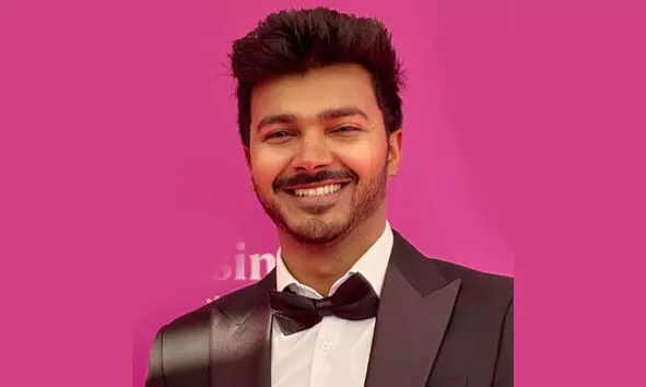 യു.കെയില് റൈസിംഗ് സ്റ്റാര് അവാര്ഡ് നേടി റിഷാന് പൂച്ചക്കാട് യു.കെയില് റൈസിംഗ് സ്റ്റാര് അവാര്ഡ് നേടി റിഷാന് പൂച്ചക്കാട്