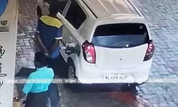 നീലേശ്വരത്ത് പെട്രോള്‍ പമ്പില്‍ നിന്നും ഒന്നര ലക്ഷം രൂപ കവര്‍ന്നു; പ്രതിയുടെ സിസിടിവി ദൃശ്യം പുറത്ത്