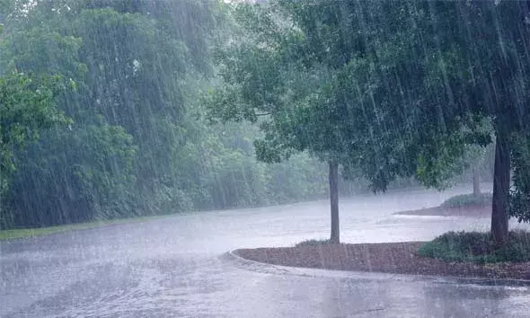കനത്ത മഴയില്‍ മതസ്ഥാപനത്തിലേക്ക് വെള്ളം കയറി; വിദ്യാര്‍ത്ഥികളെ മാറ്റി പാര്‍പ്പിച്ചു