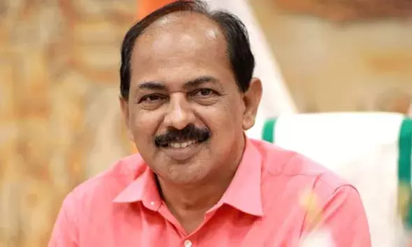 സംസ്ഥാനത്ത് വെളിച്ചെണ്ണ വിലയില്‍ വന്‍ കുതിപ്പ്; ജനങ്ങള്‍ക്ക് ന്യായ വിലക്ക് ലഭ്യമാക്കുമെന്ന് മന്ത്രിയുടെ ഉറപ്പ്