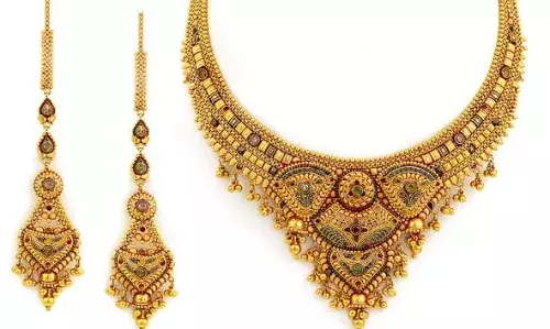 സ്വര്‍ണം വാങ്ങുന്നവര്‍ക്ക് ആശ്വാസമായി വിലയിലെ ഇടിവ്; പവന് 1000 രൂപ കുറഞ്ഞു