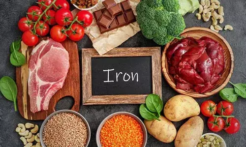 ശരീരത്തില് ഇരുമ്പിന്റെ അംശം കുറയുന്നത് എങ്ങനെ അറിയാം? ചികിത്സയും പരിഹാരങ്ങളും ഇതാ! ശരീരത്തില് ഇരുമ്പിന്റെ അംശം കുറയുന്നത് എങ്ങനെ അറിയാം? ചികിത്സയും പരിഹാരങ്ങളും ഇതാ!