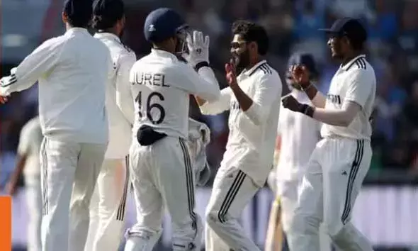 ഇന്ത്യ-ഇംഗ്ലണ്ട് നാലാം ടെസ്റ്റ് : മൂന്നാം ദിവസം 186 റണ്‍സിന്റെ വന്‍ ലീഡ് നേടി ആതിഥേയര്‍