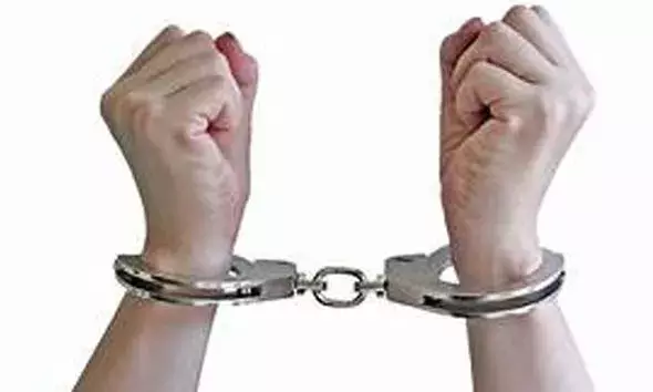 കുറ്റിക്കോലില്‍ പൊലീസ് ഉദ്യോഗസ്ഥരെ അക്രമിച്ച് പരിക്കേല്‍പ്പിച്ച കേസിലെ പിടികിട്ടാപ്പുള്ളി അറസ്റ്റില്‍