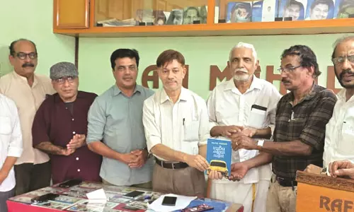 ഇന്നും മുഹമ്മദ് റഫി സംഗീതലോകത്തെ സമ്രാട്ട് -തളങ്കര റഫി മഹല് ഇന്നും മുഹമ്മദ് റഫി സംഗീതലോകത്തെ സമ്രാട്ട് -തളങ്കര റഫി മഹല്