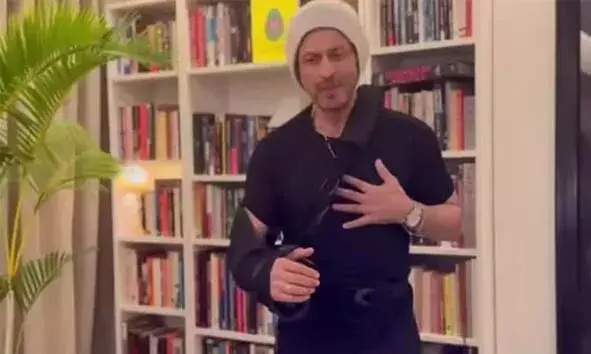 ജീവിതകാലം മുഴുവന്‍ ഞാന്‍ വിലമതിക്കുന്ന നിമിഷം; കന്നി ദേശീയ അവാര്‍ഡ് നേട്ടത്തില്‍ നടന്‍ ഷാരൂഖ് ഖാന്‍