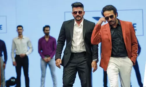 സ്റ്റൈല്‍ ഓടുന്നു, സാബിക്ക് പിന്നാലെ...