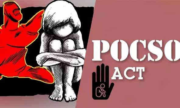 ലൈംഗിക പീഡനത്തിനിരയായ 17കാരി ആസ്പത്രിയില് പ്രസവിച്ചു; മാതാവിന്റെ ബന്ധു അറസ്റ്റില് ലൈംഗിക പീഡനത്തിനിരയായ 17കാരി ആസ്പത്രിയില് പ്രസവിച്ചു; മാതാവിന്റെ ബന്ധു അറസ്റ്റില്