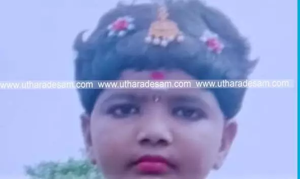 ട്രെയിനില് അബോധാവസ്ഥയിലായ കുട്ടി ആശുപത്രിയില് എത്തിച്ചപ്പോഴേക്കും മരിച്ചു ട്രെയിനില് അബോധാവസ്ഥയിലായ കുട്ടി ആശുപത്രിയില് എത്തിച്ചപ്പോഴേക്കും മരിച്ചു