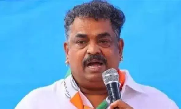 അനധികൃത ഇരുമ്പ് കടത്തു കേസ്; കര്‍ണാടക കോണ്‍ഗ്രസ് എംഎല്‍എ സതീഷ് കൃഷ്ണ സെയിലിന്റെ സ്ഥാപനങ്ങളില്‍ ഇഡി റെയ്ഡ്