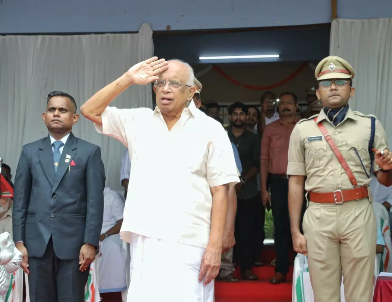 ജില്ലയിൽ വിപുലമായ സ്വാതന്ത്ര്യ ദിനാഘോഷം; മന്ത്രി കെ. കൃഷ്ണന്‍കുട്ടി സല്യൂട്ട് സ്വീകരിച്ചു