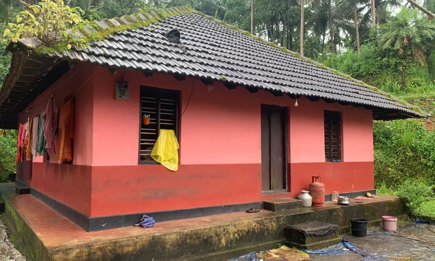 ഈ ഭവനത്തില്‍ നിന്നുയരുന്നു സ്വാതന്ത്ര്യസമര സ്മരണകള്‍