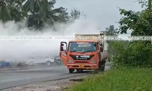ബേക്കലിൽ ടാങ്കറിൽ നിന്ന് സി.എൻ.ജി ചോർന്നു: വൻ ദുരന്തം ഒഴിവായി