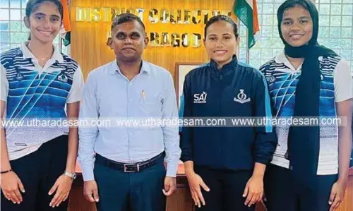 നാഷണല് സെന്റര് ഓഫ് എക്സലെന്സില് പ്രവേശനം നേടി ജില്ലയ്ക്ക് അഭിമാനമായി ഈ ഫെന്സിംഗ് താരങ്ങള് നാഷണല് സെന്റര് ഓഫ് എക്സലെന്സില് പ്രവേശനം നേടി ജില്ലയ്ക്ക് അഭിമാനമായി ഈ ഫെന്സിംഗ് താരങ്ങള്