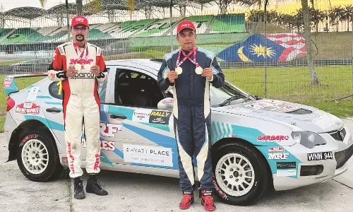 മലേഷ്യന്‍ കാര്‍ റാലിയില്‍  മൂസാ ഷെരീഫ് സഖ്യത്തിന് ഇരട്ട നേട്ടം