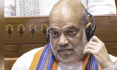 ജയിലിലായാല് പുറത്ത്; പ്രതിപക്ഷ പ്രതിഷേധങ്ങള്ക്കിടയില് ലോക് സഭയില് ബില് അവതരിപ്പിച്ച് അമിത് ഷാ ജയിലിലായാല് പുറത്ത്; പ്രതിപക്ഷ പ്രതിഷേധങ്ങള്ക്കിടയില് ലോക് സഭയില് ബില് അവതരിപ്പിച്ച് അമിത് ഷാ