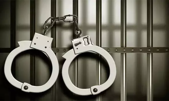 വിസ വാഗ്ദാനം നല്‍കി തട്ടിപ്പ്; ബംഗളൂരുവില്‍ പിടിയിലായ മലപ്പുറം സ്വദേശിക്കെതിരെ ബേഡകത്തും കേസ്
