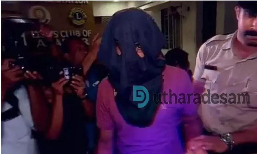 പടന്നക്കാട് പെണ്കുട്ടിയെ തട്ടിക്കൊണ്ടുപോയി പീഡിപ്പിച്ച കേസ്; ഒന്നും രണ്ടും പ്രതികള് കുറ്റക്കാര് പടന്നക്കാട് പെണ്കുട്ടിയെ തട്ടിക്കൊണ്ടുപോയി പീഡിപ്പിച്ച കേസ്; ഒന്നും രണ്ടും പ്രതികള് കുറ്റക്കാര്