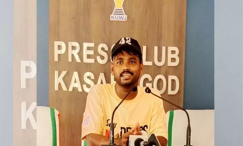 മയക്കുമരുന്ന് ജീവന് കൊല്ലും; ഞാനൊരു ബലിയാട്... ലഹരിമുക്ത കേരളത്തിനായി പദയാത്രയുമായി സ്വാലിഹ് മയക്കുമരുന്ന് ജീവന് കൊല്ലും; ഞാനൊരു ബലിയാട്... ലഹരിമുക്ത കേരളത്തിനായി പദയാത്രയുമായി സ്വാലിഹ്