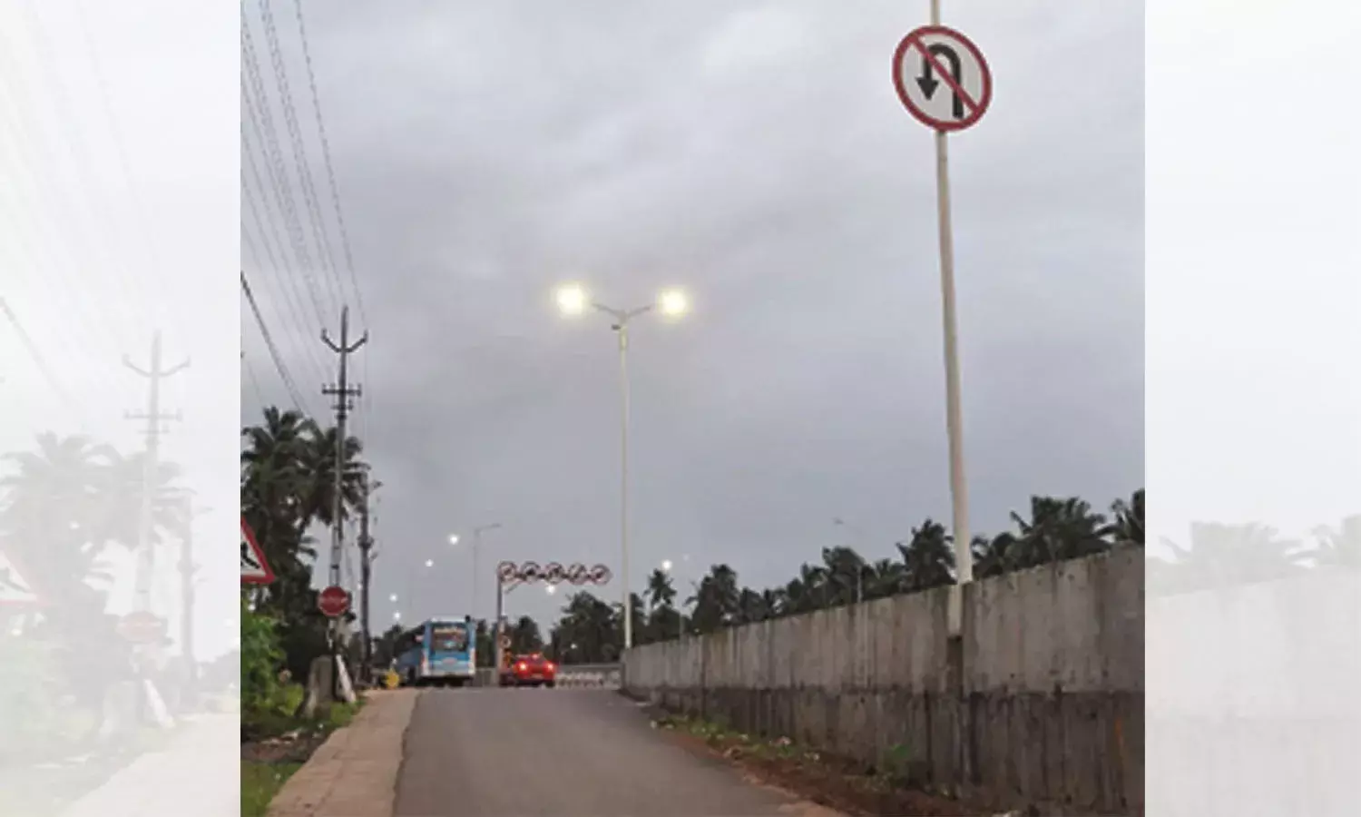 എക്‌സിറ്റ് പോയിന്റിനരികില്‍ യൂടേണ്‍ പാടില്ലെന്ന് ബോര്‍ഡ്; മൊഗ്രാലിലും മൊഗ്രാല്‍ പുത്തൂരിലും ആശങ്ക