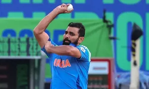 താന് വിരമിച്ചതുകൊണ്ട് ആര്ക്കാണ് ഗുണം? ആസ്വദിക്കുന്നിടത്തോളം കാലം ക്രിക്കറ്റില് തുടരുമെന്ന് മുഹമ്മദ് ഷമി താന് വിരമിച്ചതുകൊണ്ട് ആര്ക്കാണ് ഗുണം? ആസ്വദിക്കുന്നിടത്തോളം കാലം ക്രിക്കറ്റില് തുടരുമെന്ന് മുഹമ്മദ് ഷമി