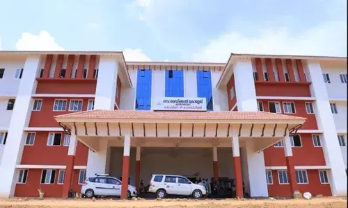 കാസര്കോട് മെഡി.  കോളേജിന്  എൻ.എം.സി അംഗീകാരം : 50 MBBS സീറ്റിന് അനുമതി കാസര്കോട് മെഡി.  കോളേജിന്  എൻ.എം.സി അംഗീകാരം : 50 MBBS സീറ്റിന് അനുമതി