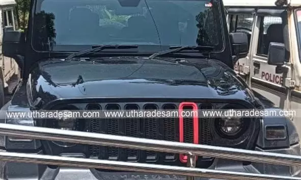 ബേക്കല് ബീച്ചില് അപകട റേസിങ്: വാഹനം പിടിച്ചെടുത്തു ബേക്കല് ബീച്ചില് അപകട റേസിങ്: വാഹനം പിടിച്ചെടുത്തു