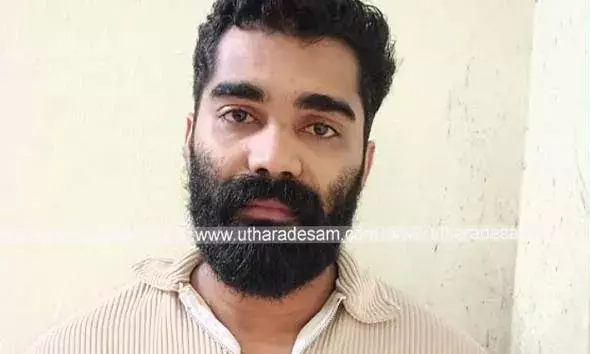 ബിവറേജ് ഔട്ട് ലെറ്റ് അവധി ദിനത്തില്‍ ടീസ്റ്റാളില്‍ മദ്യവില്‍പ്പന; യുവാവ് അറസ്റ്റില്‍