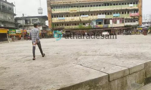 ആശ്വാസത്തിന് വഴിമാറും; കാഞ്ഞങ്ങാട് ബസ് സ്റ്റാന്ഡ് 19ന് തുറന്നുകൊടുക്കും ആശ്വാസത്തിന് വഴിമാറും; കാഞ്ഞങ്ങാട് ബസ് സ്റ്റാന്ഡ് 19ന് തുറന്നുകൊടുക്കും
