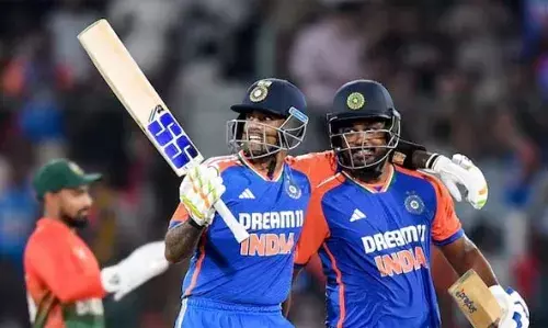 ഏഷ്യാ കപ്പ്; സഞ്ജു സാംസണിന്റെ സ്ഥാനത്തെ കുറിച്ചുള്ള ചോദ്യത്തിന് രസകരമായ മറുപടി നല്കി സൂര്യകുമാര് യാദവ് ഏഷ്യാ കപ്പ്; സഞ്ജു സാംസണിന്റെ സ്ഥാനത്തെ കുറിച്ചുള്ള ചോദ്യത്തിന് രസകരമായ മറുപടി നല്കി സൂര്യകുമാര് യാദവ്