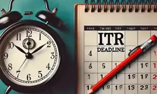 ആദായനികുതി റിട്ടേണ്‍ സമര്‍പ്പിക്കാനുള്ള അവസാന തീയതിക്ക് മണിക്കൂറുകള്‍ മാത്രം; സമയ പരിധി ഇനിയും നീട്ടുമോ?
