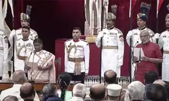 ഇന്ത്യയുടെ 15ാമത് ഉപരാഷ്ട്രപതിയായി സി.പി. രാധാകൃഷ്ണന്‍ സത്യപ്രതിജ്ഞ ചെയ്ത് അധികാരമേറ്റു