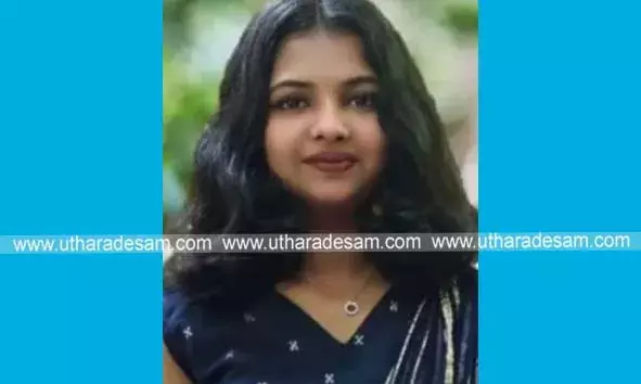 പിതാവിന്റെ ഓര്മ്മദിവസം പത്താംതരം വിദ്യാര്ത്ഥിനിയെ വീടിനുള്ളില് തൂങ്ങിമരിച്ച നിലയില് കണ്ടെത്തി പിതാവിന്റെ ഓര്മ്മദിവസം പത്താംതരം വിദ്യാര്ത്ഥിനിയെ വീടിനുള്ളില് തൂങ്ങിമരിച്ച നിലയില് കണ്ടെത്തി