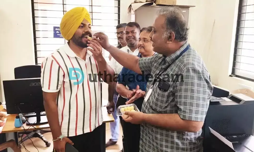 ആദ്യ വിദ്യാര്‍ത്ഥിയായി ഗുര്‍വീന്ദര്‍ സിംഗ്: കാസര്‍കോട് ഗവ. മെഡി. കോളേജില്‍ വിദ്യാര്‍ത്ഥികള്‍ എത്തിത്തുടങ്ങി