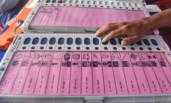 സംസ്ഥാനത്തെ തദ്ദേശ തെരഞ്ഞെടുപ്പ് നവംബര്‍ -ഡിസംബര്‍ മാസങ്ങളില്‍ നടത്തുമെന്ന് തെരഞ്ഞെടുപ്പ് കമ്മീഷന്‍