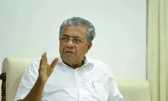 ലോണ്‍ തിരിച്ചടവ് മുടങ്ങിയാല്‍ വീട്ടുകാരെ ഇറക്കി വിടുന്നത് ശരിയായ കാര്യമല്ലെന്ന് മുഖ്യമന്ത്രി