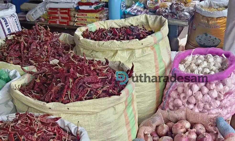 ജി.എസ്.ടി ഇളവില്‍ അവശ്യ ഭക്ഷ്യ സാധനങ്ങളില്ല: സാധാരണക്കാരുടെ നടുവൊടിച്ച് വിലക്കയറ്റം