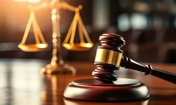 വിദ്യാര്‍ത്ഥിനികളെ പീഡിപ്പിച്ച കേസില്‍ മുന്‍ സ്‌കൂള്‍ ഡ്രൈവര്‍ക്ക് 47 വര്‍ഷം കഠിനതടവും രണ്ടരലക്ഷം രൂപ പിഴയും