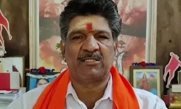 മഹേഷ് ഷെട്ടി തിമറോഡിക്ക് ആശ്വാസം: നാടുകടത്തല്‍ ഉത്തരവ് സ്റ്റേ ചെയ്ത് ഹൈക്കോടതി