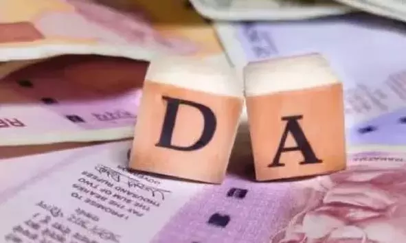 ഉത്സവകാലം അടിച്ച് പൊളിക്കാം; ജീവനക്കാര്‍ക്കും പെന്‍ഷന്‍കാര്‍ക്കും ക്ഷാമബത്ത 3 ശതമാനം വര്‍ധിപ്പിച്ച് കേന്ദ്രസര്‍ക്കാര്‍