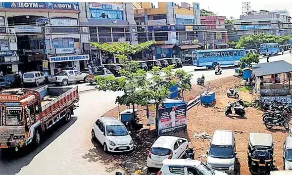 കുമ്പള ടൗണില്‍ നടപ്പിലാക്കുന്ന പരീക്ഷണാടിസ്ഥാനത്തിലുള്ള ട്രാഫിക്ക് പരിഷ്‌കരണം ഒക്ടോബര്‍ ആറ് മുതല്‍