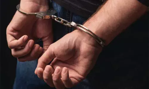 മോഷ്ടിച്ച കാറില്‍ പത്തുവയസുകാരനെ തട്ടിക്കൊണ്ടുപോകാന്‍ ശ്രമം; കാസര്‍കോട് സ്വദേശി കോഴിക്കോട് അറസ്റ്റില്‍