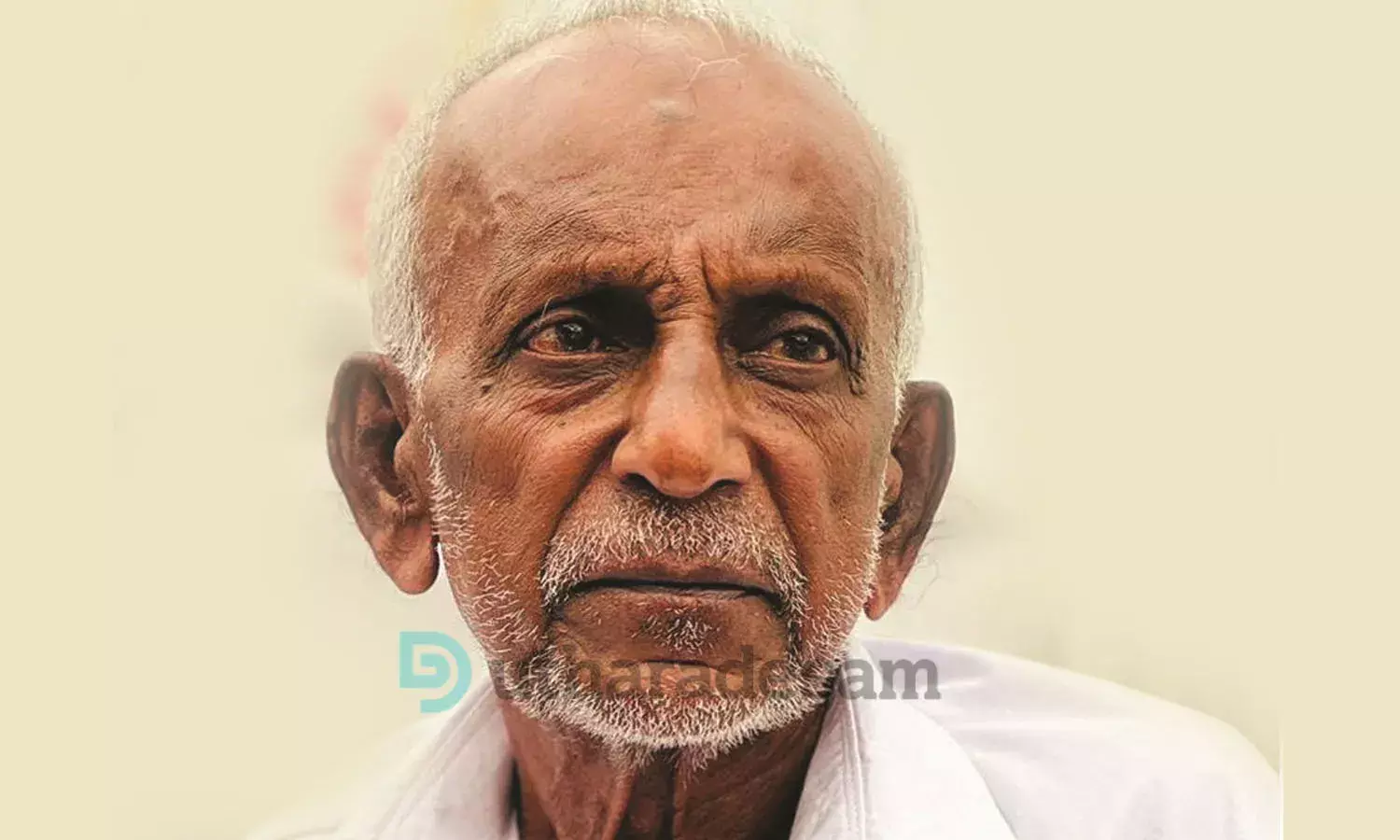 ആ പുഞ്ചിരിയും മാഞ്ഞു...