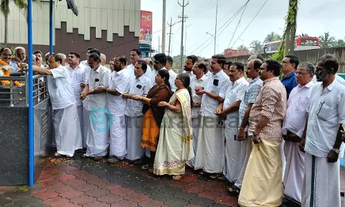 കേന്ദ്ര സര്ക്കാരിന്റെ നയങ്ങളെ ജനങ്ങള് ചെറുത്ത് തോല്പ്പിക്കും-പി.കെ ഫൈസല് കേന്ദ്ര സര്ക്കാരിന്റെ നയങ്ങളെ ജനങ്ങള് ചെറുത്ത് തോല്പ്പിക്കും-പി.കെ ഫൈസല്