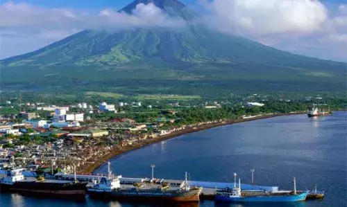 ഇനി ഈസിയായി പറക്കാം: ഇന്ത്യയില് നിന്നും ഫിലിപ്പീന്സിലേക്ക് നേരിട്ടുള്ള വിമാന സര്വീസ് ആരംഭിച്ച് എയര് ഇന്ത്യ ഇനി ഈസിയായി പറക്കാം: ഇന്ത്യയില് നിന്നും ഫിലിപ്പീന്സിലേക്ക് നേരിട്ടുള്ള വിമാന സര്വീസ് ആരംഭിച്ച് എയര് ഇന്ത്യ