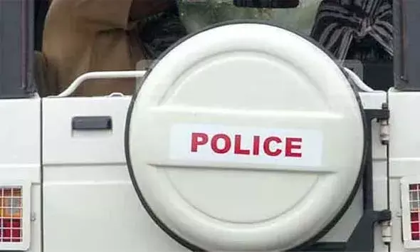 മകന്‍ കത്തി കാട്ടി ഭീഷണിപ്പെടുത്തി; ഒരു രാത്രി മുഴുവന്‍ റബ്ബര്‍ തോട്ടത്തില്‍ കഴിഞ്ഞ് അമ്മ; ഒടുവില്‍ പൊലീസിന്റെ ഇടപെടല്‍