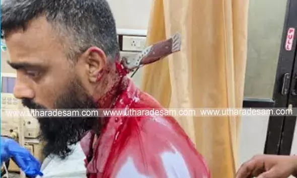 സീതാംഗോളിയില്‍ ഗുണ്ടാസംഘങ്ങള്‍ അഴിഞ്ഞാടുന്നു; യുവാവിന്റെ കഴുത്തില്‍ തുളച്ചുകയറിയ കത്തി ശസ്ത്രക്രിയയിലൂടെ പുറത്തെടുത്തു